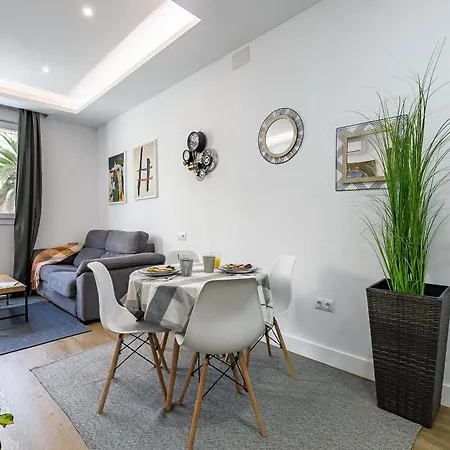Soho Apartment *