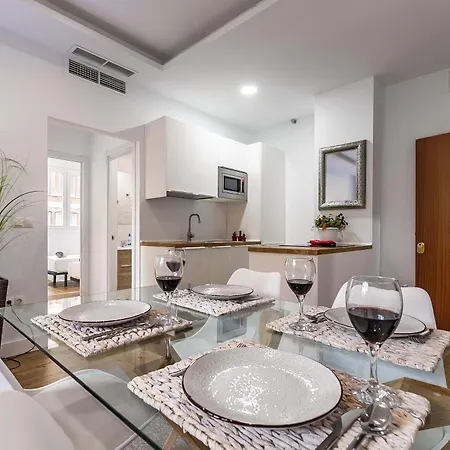 Soho Apartment *